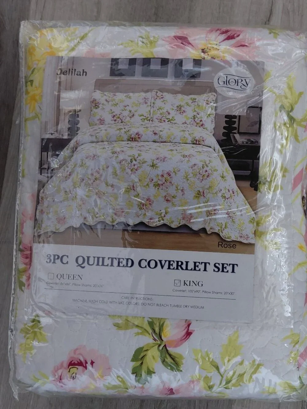 Glory Home Design Delilah Rose 3 Piece Quilted Coverlet King Set